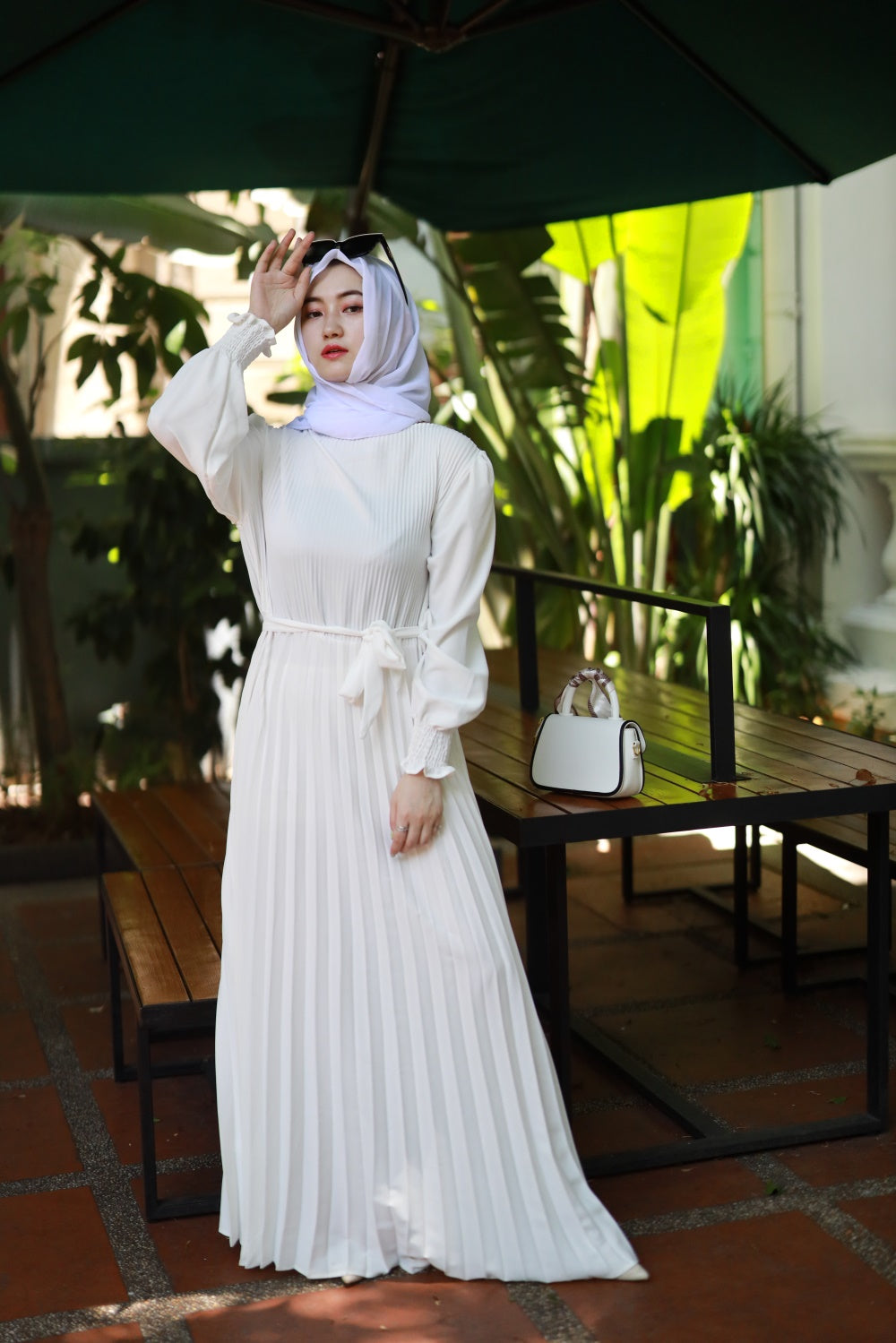【B2106】Women's plain pleated long abaya dress