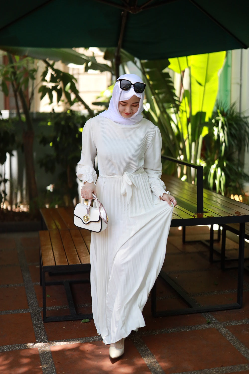 【B2106】Women's plain pleated long abaya dress