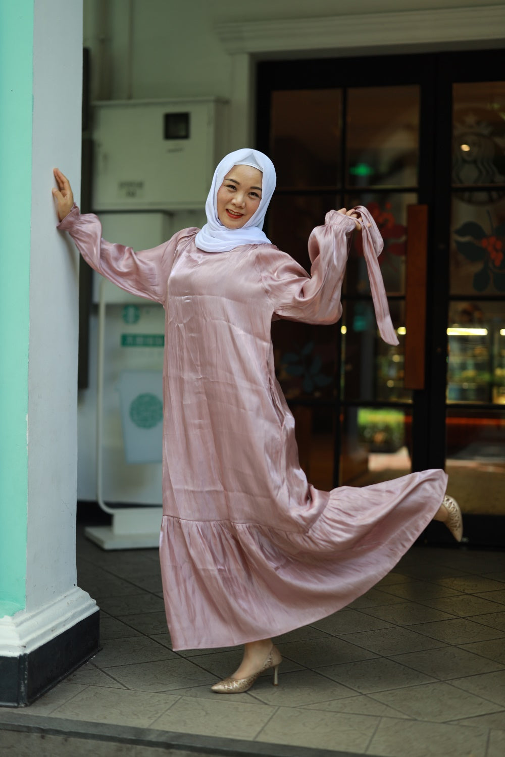 【T113】Rainbow Hot sale 4 colors Islamic clothing puff sleeve shiny long dress for Muslim Women