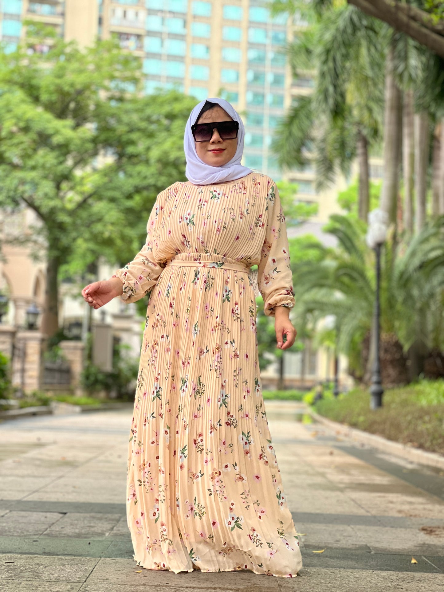 【H22-1】Muslim Women's plain pleated spinning print long dress