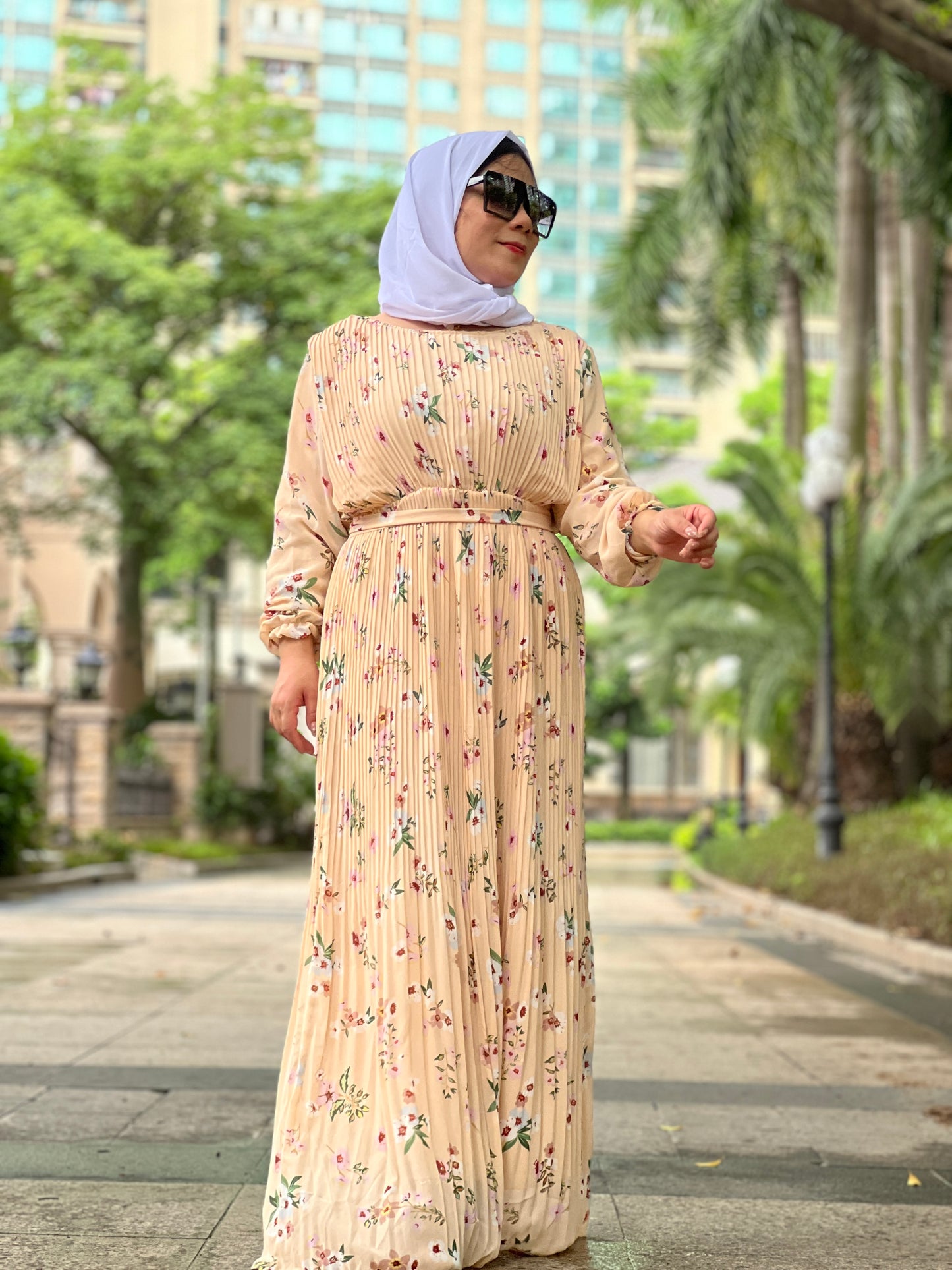 【H22-1】Muslim Women's plain pleated spinning print long dress