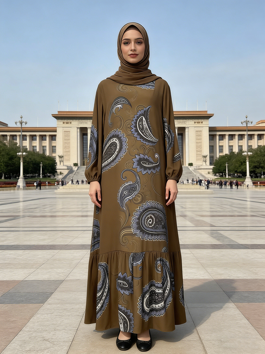 Sophisticated Cloud Brocade Abaya Robe for Muslim Woman Collection Beautiful Islamic Style Kaftan for Femme Musulmane
