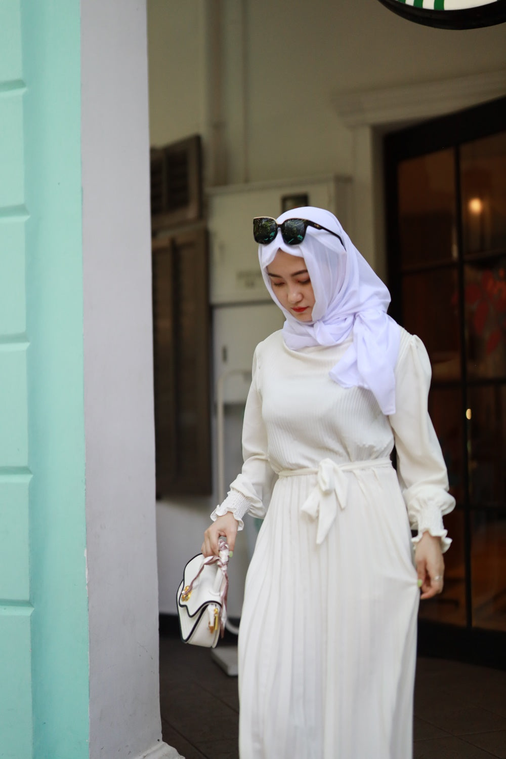 【B2106】Women's plain pleated long abaya dress
